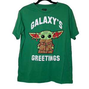 Star Wars Baby Yoda Christmas Holiday ‘Galaxy’s Greetings’ T-Shirt, Small, Green